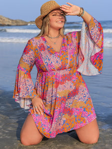 Plus Size Ruched Printed Long Sleeve Dress